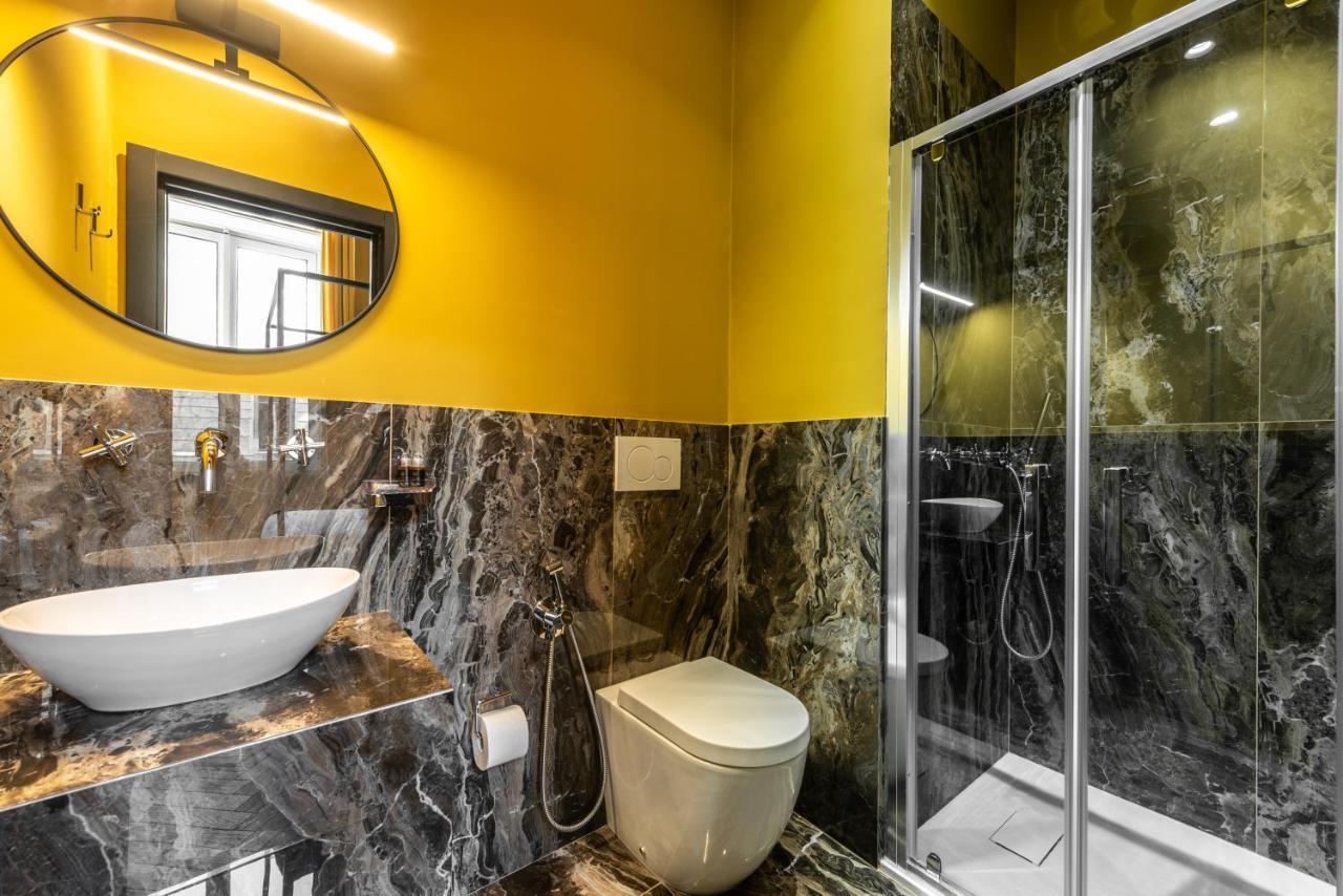 The Couper Castello Hotel Milánó Kültér fotó